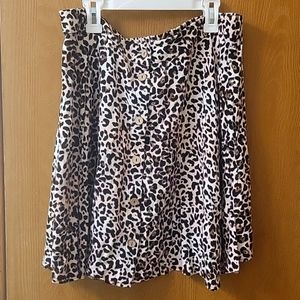 Maurices Leopard Button-up skirt, ✨🪩2/$15🪩✨